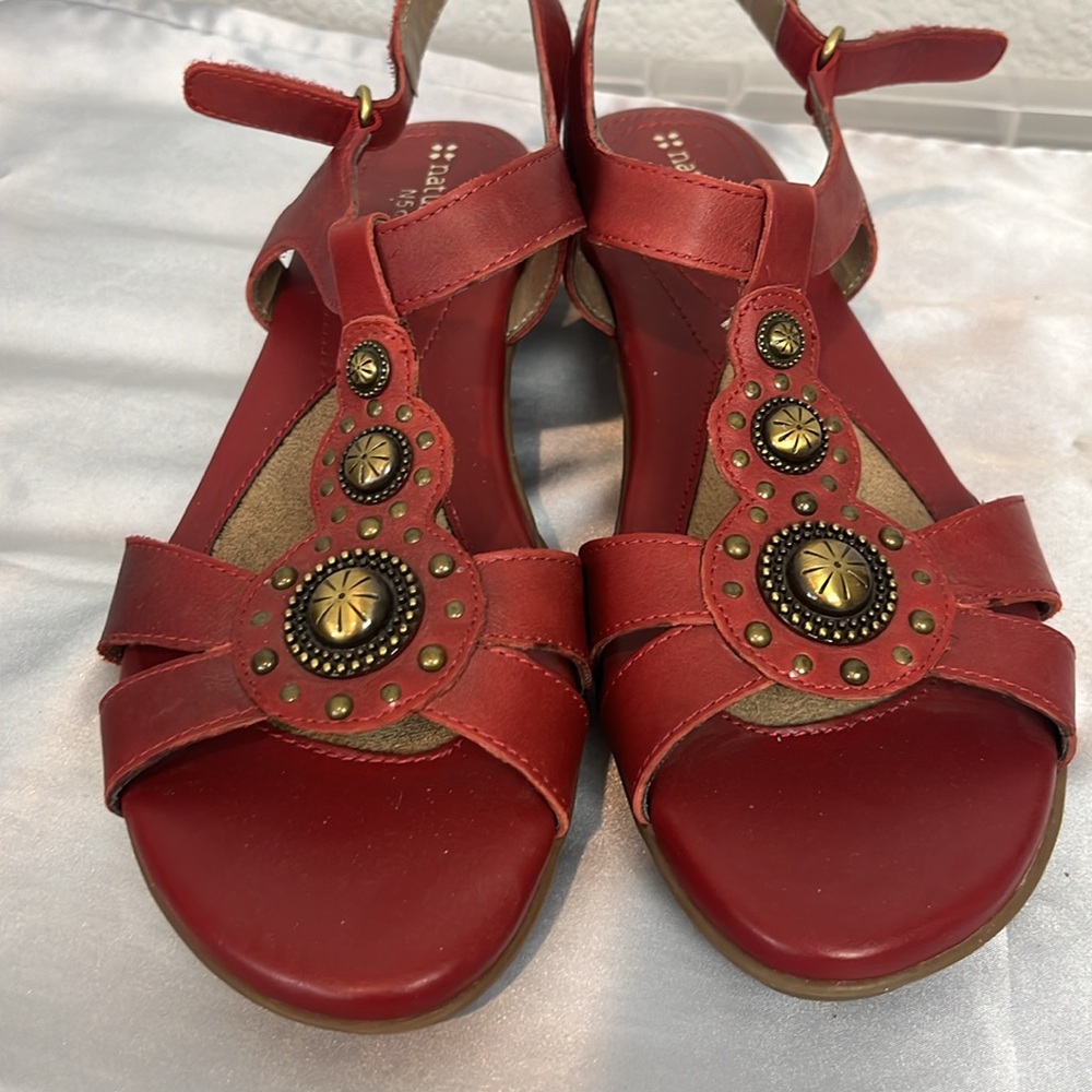 Naturalizer Red Leather T-Strap Sandals with Brass Accents - Picture 8 of 10
